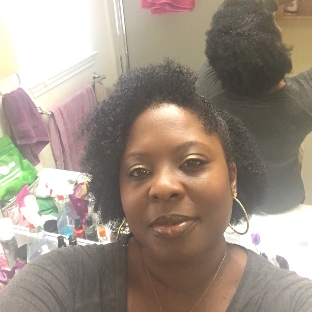 Meet your Posher, Cicily